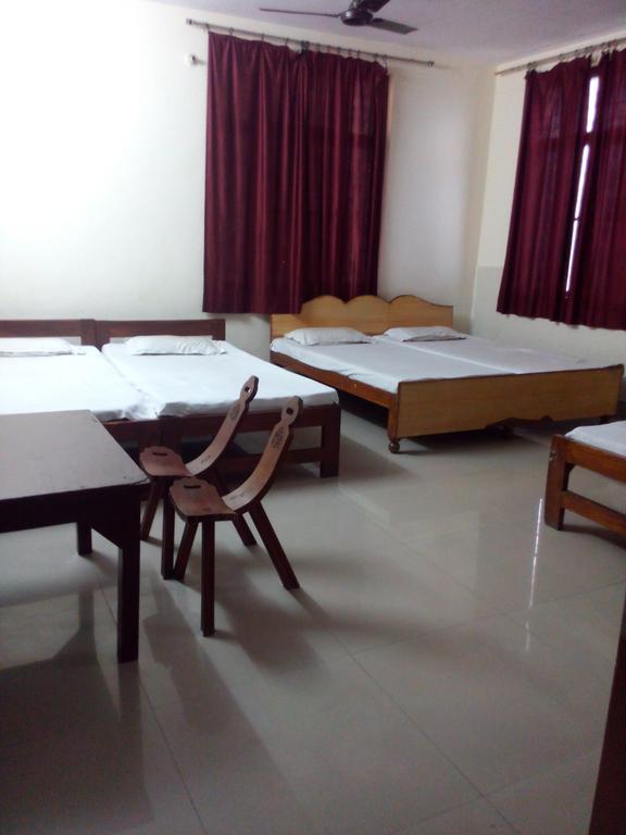 Tourist Guest House Rishikesh Room photo